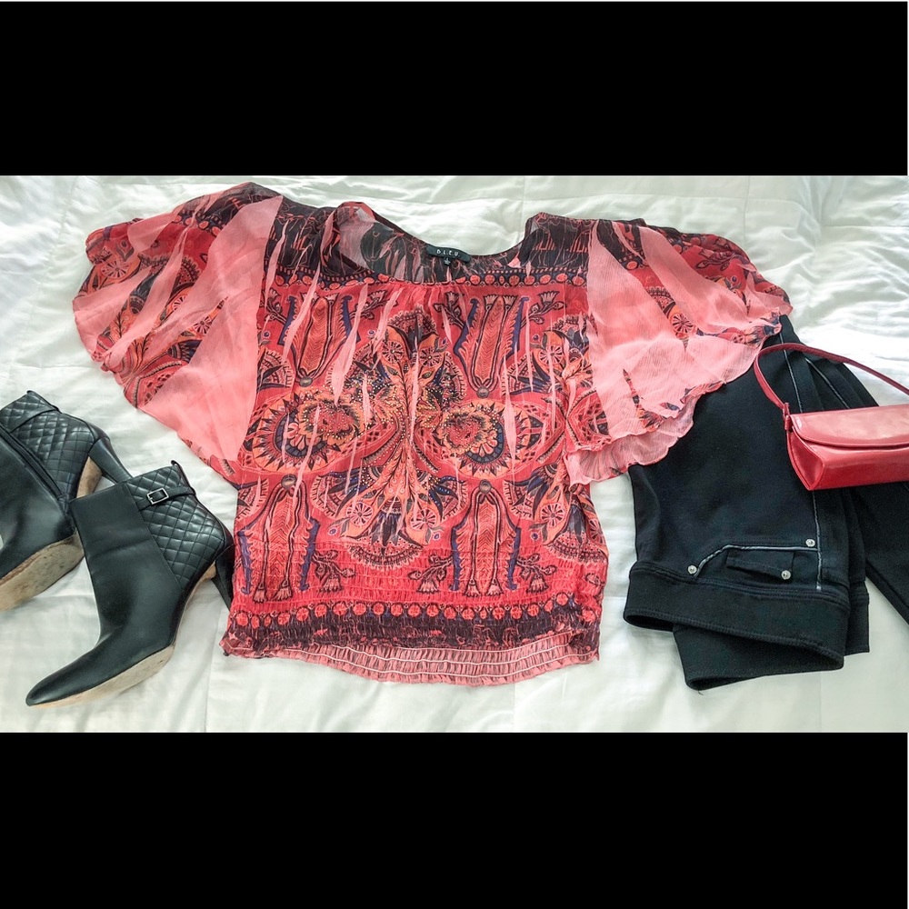 Boho butterfly style top by BLEU in coral size L
